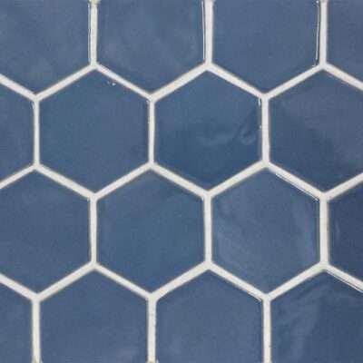 Keramická hexagonálna mozaika v holubej sivej farbe s bielou škárovkou