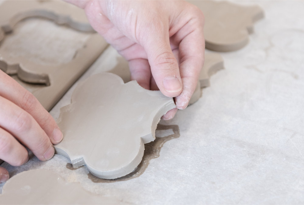 Ručná výroba keramických mozaikových obkladov