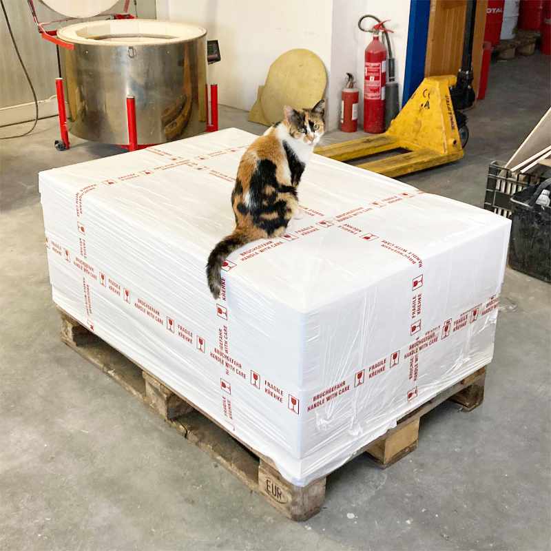 Doprava keramických obkladov na palete. Posielame v rámci aj mimo EÚ.